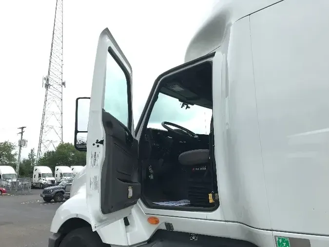 2019 International LT625