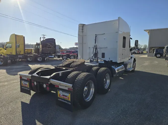 2022 Peterbilt 579