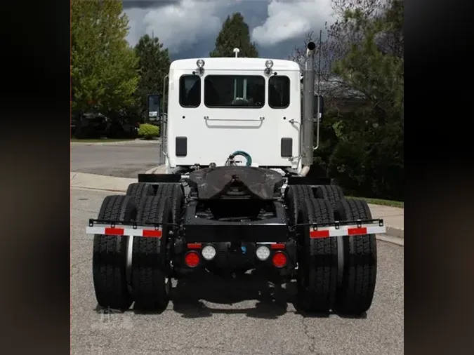 2024 PETERBILT 548