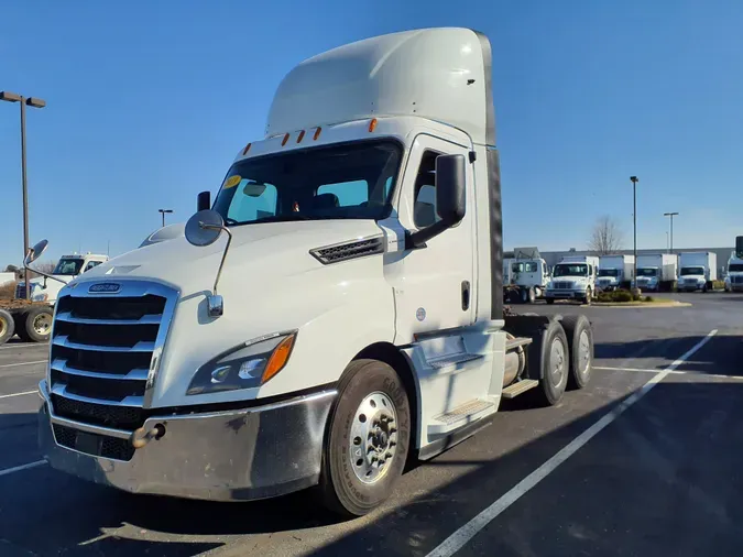 2019 FREIGHTLINER/MERCEDES NEW CASCADIA PX12664d08dee3adb3f70c0141e7eafd8ac69fc