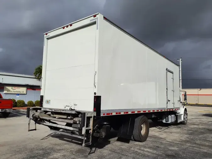 2019 FREIGHTLINER/MERCEDES M2 106