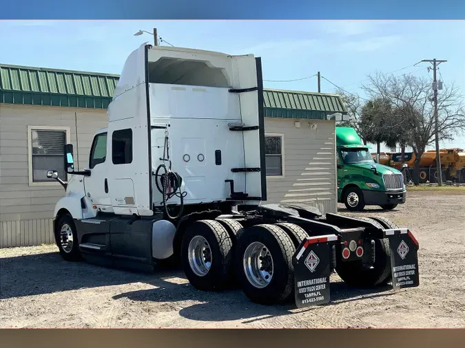 2021 INT LT625 6x4