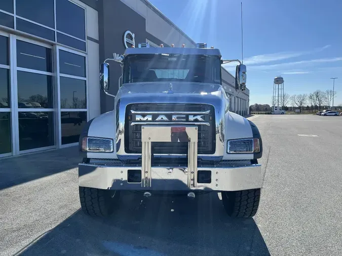 2026 MACK GR64Fd09828eda326ee4fe9a29d5965da2c3f