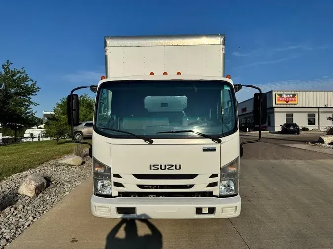 2022 Isuzu NPR-XD
