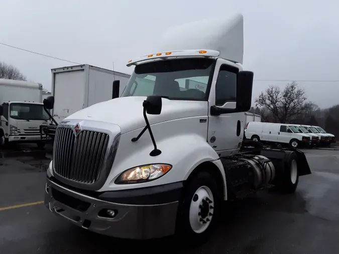 2019 NAVISTAR INTERNATIONAL RH613 DAYCAB S/Ad09ca194c516b434105687a83998c2cb