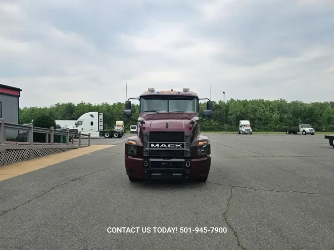 2020 MACK TRUCKS, INC. ANTHEM 64T