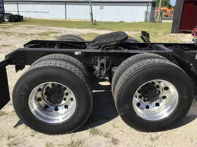 2021 KENWORTH T680