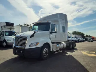 2019 NAVISTAR INTERNATIONAL LT625 SLPR CAB