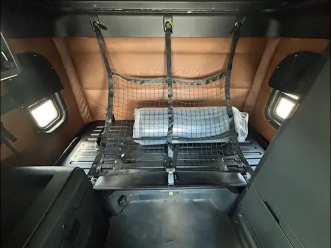 2019 Freightliner Cascadia 126