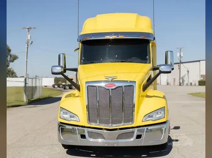 2023 PETERBILT 579