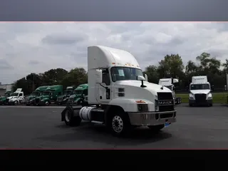 2020 Mack Anthem