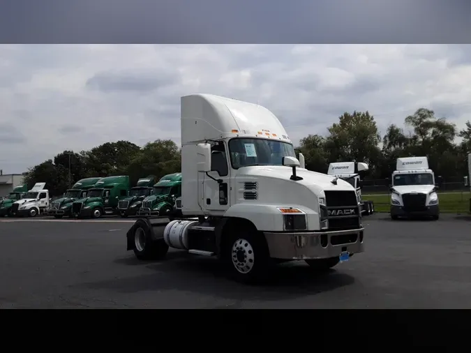 2020 Mack Anthemd0ad2841e5d24c661077d910a04d78b0