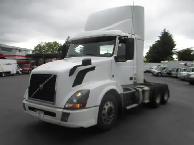 2017 VOLVO VNL64Td0aee162237c43db8be4b83b55b64e93