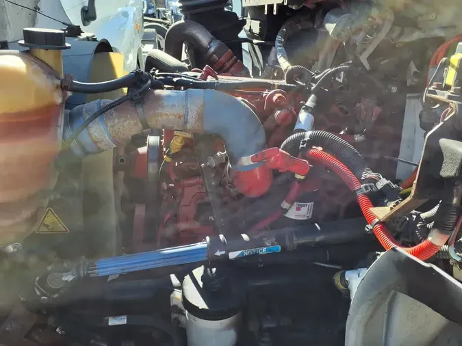 2019 NAVISTAR INTERNATIONAL 4300