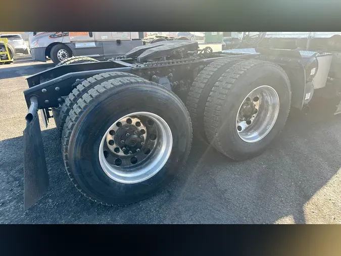 2019 Freightliner Cascadia 126d0b6774d3735f643b103da9e9fed7d92