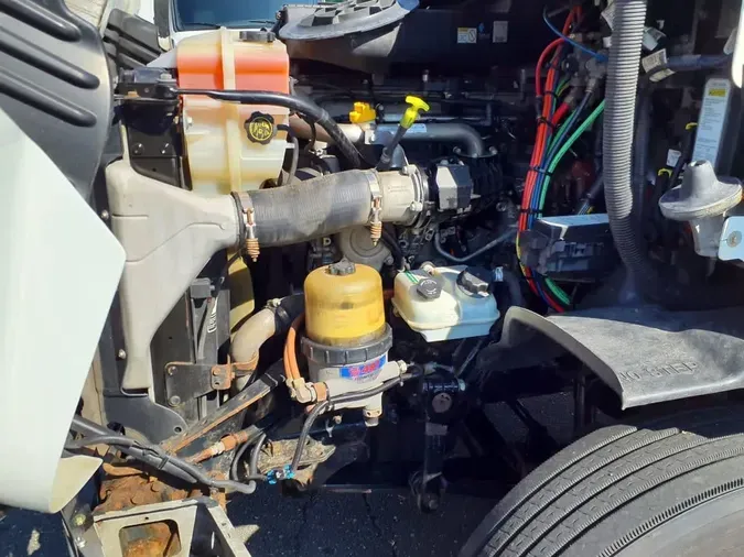 2018 FREIGHTLINER CASCADIA 113