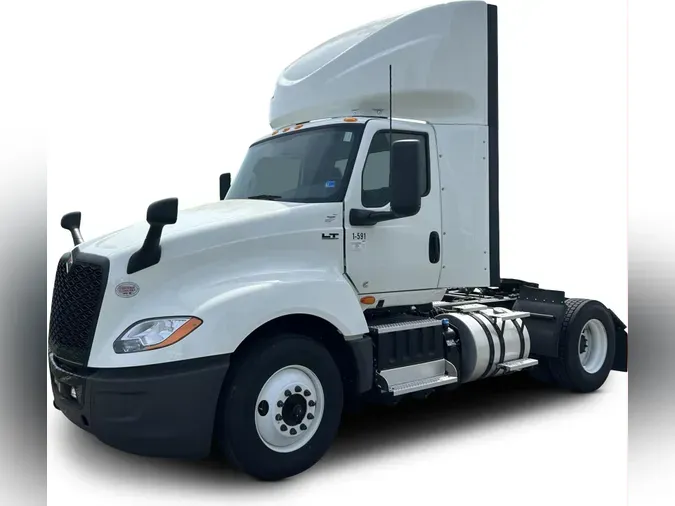 2025 International LT625d0b71d63862057a7b4c20dad015ff267