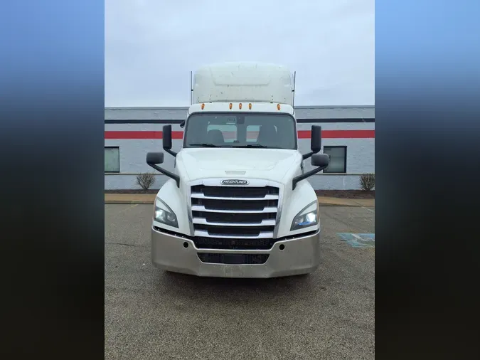 2020 FREIGHTLINER/MERCEDES NEW CASCADIA PX12664