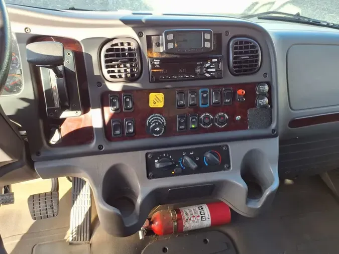 2018 FREIGHTLINER/MERCEDES M2 106d0bf895a0fb95753ec7c75c4016972f8