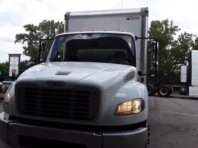 2019 FREIGHTLINER M2 106