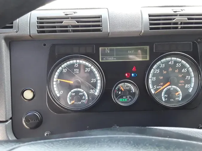 2017 FREIGHTLINER CASCADIA 113