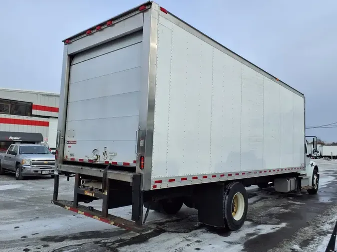 2018 FREIGHTLINER/MERCEDES M2 106