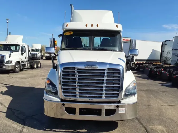 2018 FREIGHTLINER/MERCEDES CASCADIA 125