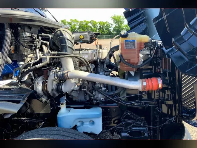 2022 INT LT625 6x4