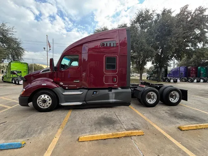 2021 Kenworth T680