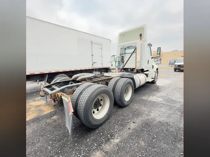 2018 NAVISTAR INTERNATIONAL LT625 DAYCAB T/A