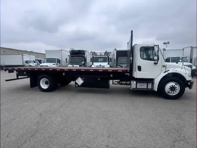 2019 Freightliner Business Class M2 106d0d464bfea6cf0c56a6d45b6095b39e3
