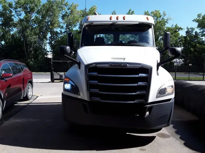 2020 FREIGHTLINER/MERCEDES NEW CASCADIA PX12664