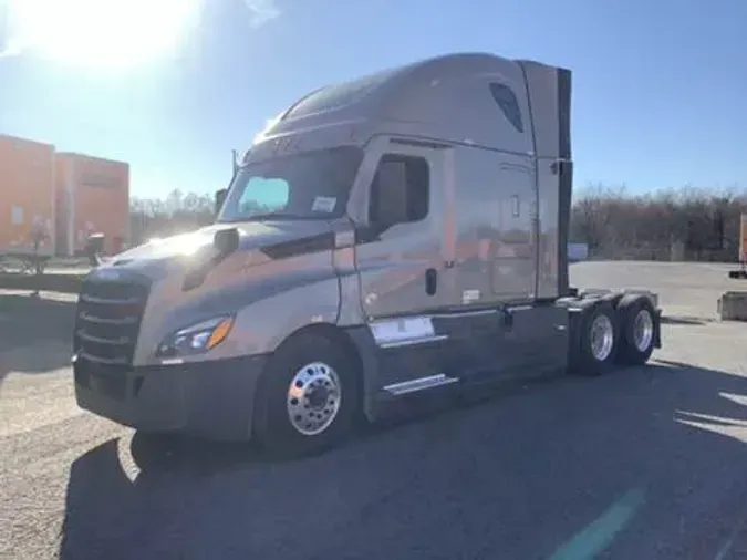 2024 Freightliner Cascadia