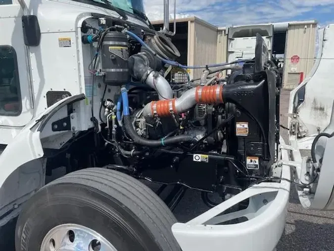 2020 Peterbilt 337