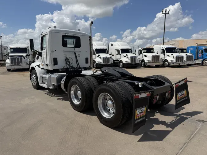 2020 Peterbilt 579d0e407cb90f887e49f803444dc198989
