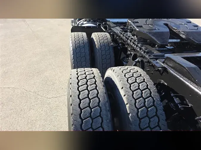 2020 INTERNATIONAL RH613