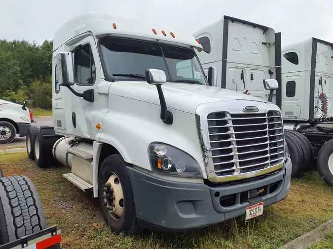 2019 FREIGHTLINER/MERCEDES CASCADIA 125