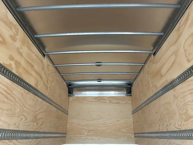 2026 ISUZU NPRGASHDMorgan18x91X96NG