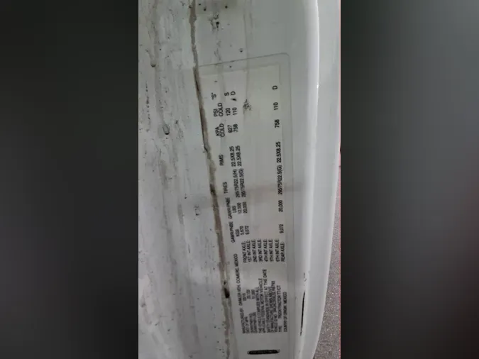 2020 Freightliner Cascadia 126