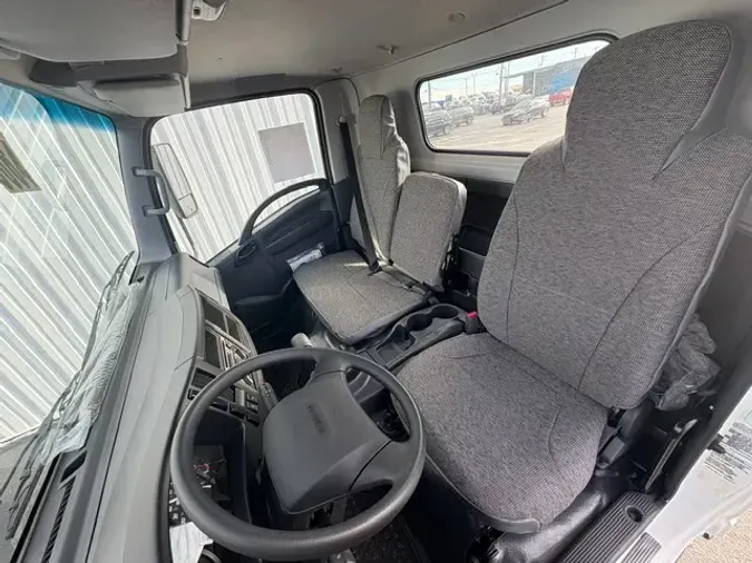 2025 ISUZU GAS NPRGASHD