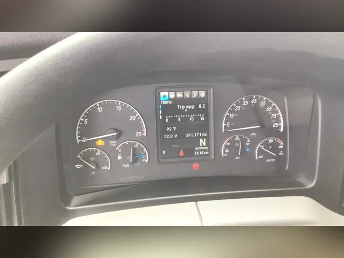 2022 Freightliner Cascadia 126