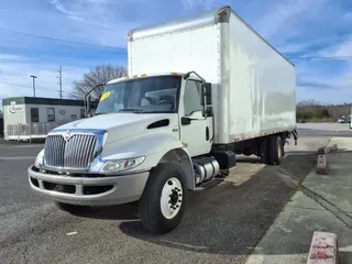 2020 NAVISTAR INTERNATIONAL MV607 (4X2)