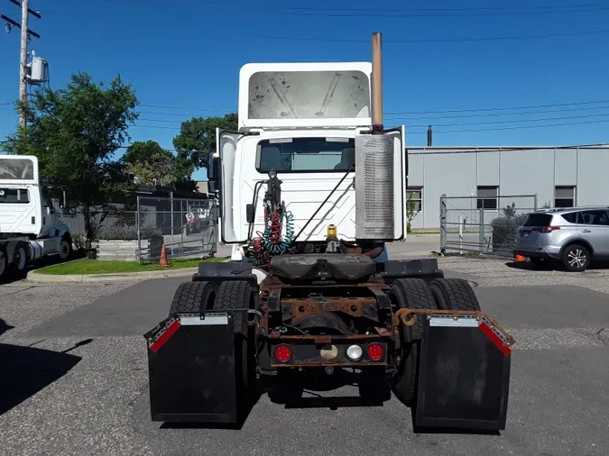 2010 NAVISTAR INTERNATIONAL 8600