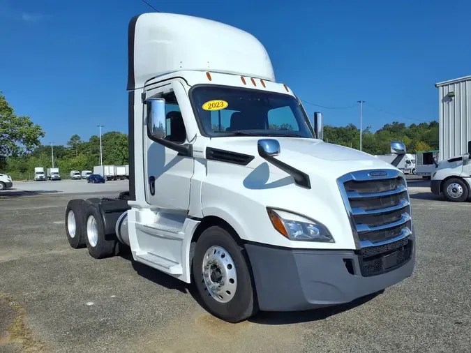 2023 FREIGHTLINER/MERCEDES NEW CASCADIA PX12664d0fd2492f8b22c01700850ff1a616d51