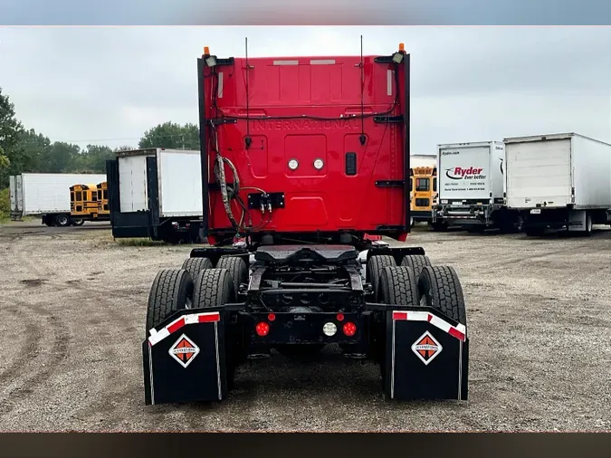 2021 INT LT625 6x4