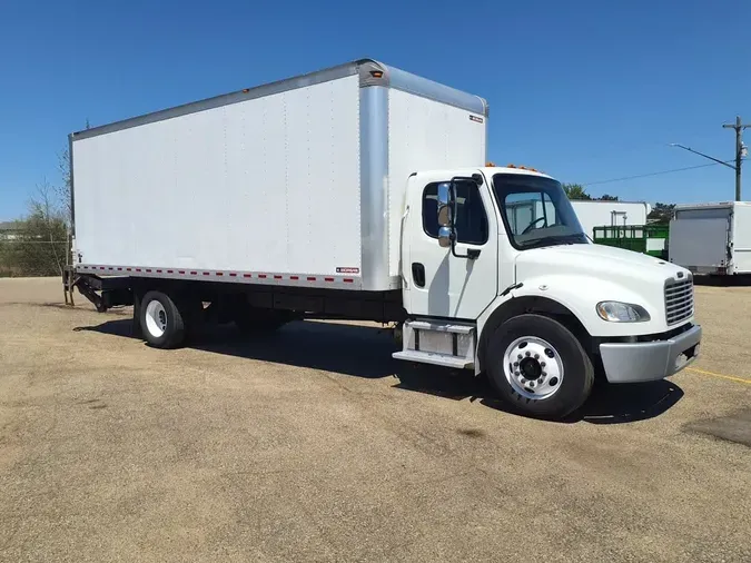 2019 FREIGHTLINER M2 106