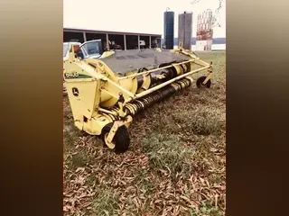 2004 John Deere 640B