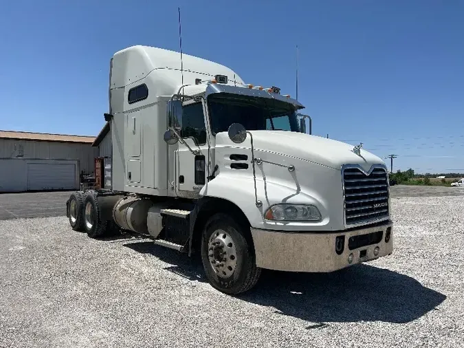 2015 MACK TRUCKS CXU613d118f2e051d4c7c556c4c55b2ce94990