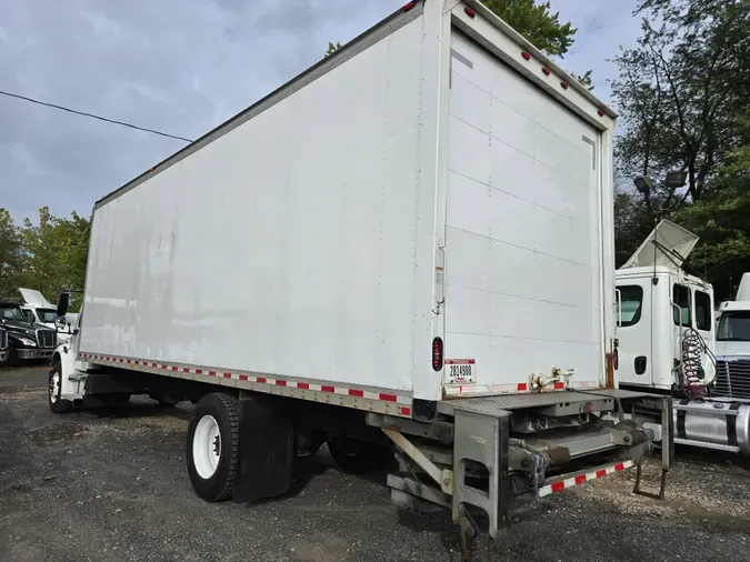 2019 FREIGHTLINER/MERCEDES M2 106