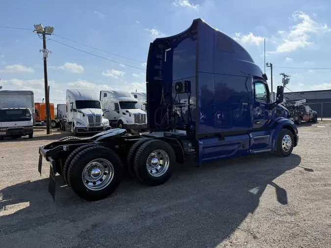 2022 Peterbilt 579d11d6a9da4af7172af0037ddb3f7147d